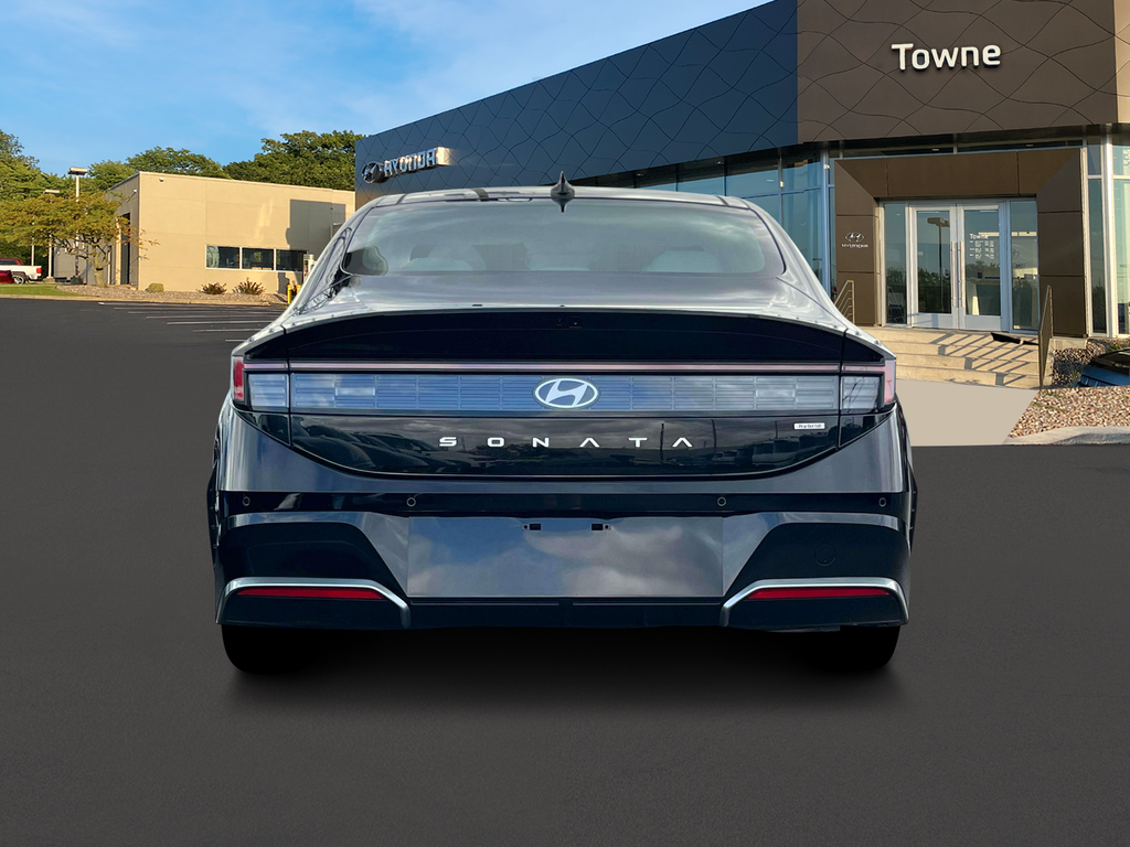 new 2025 Hyundai Sonata Hybrid car, priced at $35,894