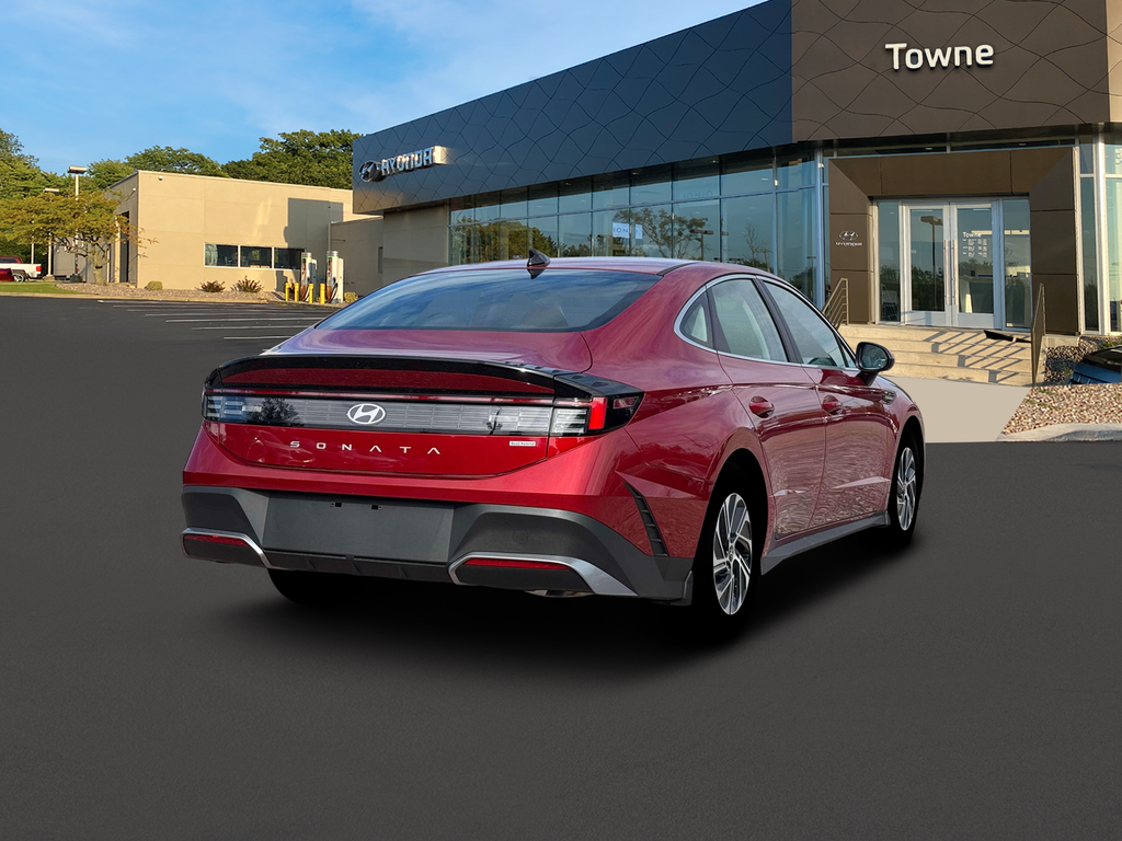 new 2026 Hyundai Sonata Hybrid car, priced at $30,770