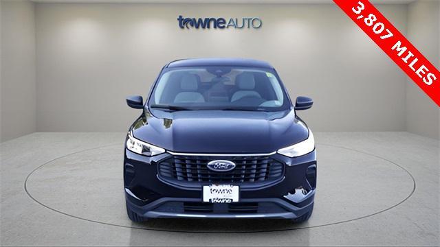 used 2025 Ford Escape car, priced at $24,859