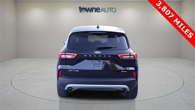 used 2025 Ford Escape car, priced at $24,859