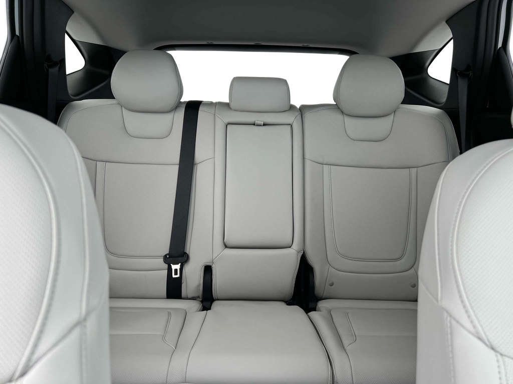 new 2025 Hyundai Tucson car, priced at $33,615