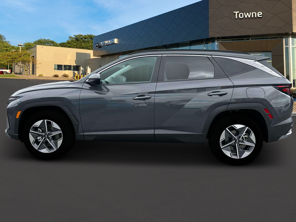 new 2025 Hyundai Tucson car, priced at $31,154
