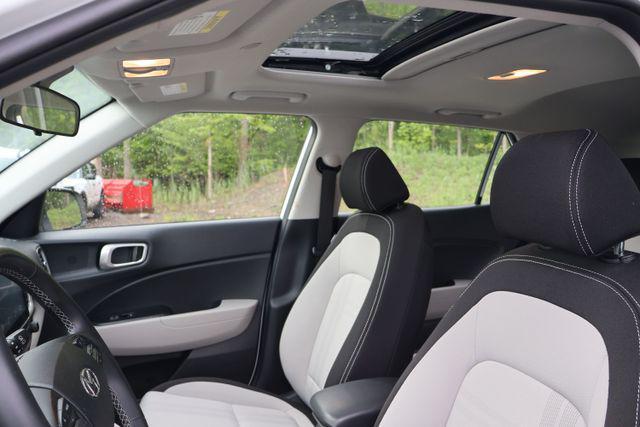 used 2024 Hyundai Venue car, priced at $19,124