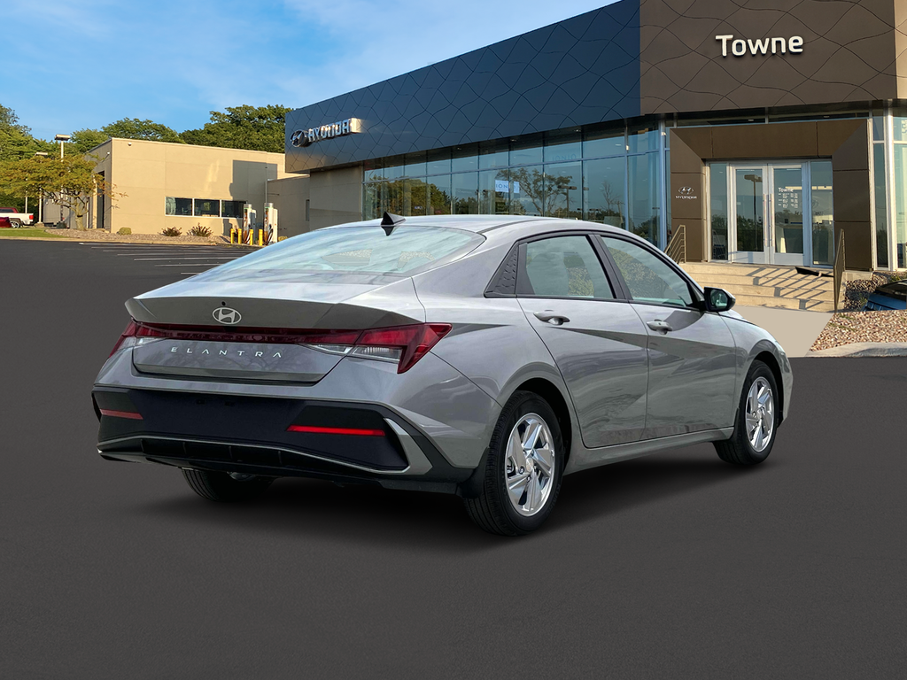 new 2025 Hyundai Elantra car, priced at $23,018