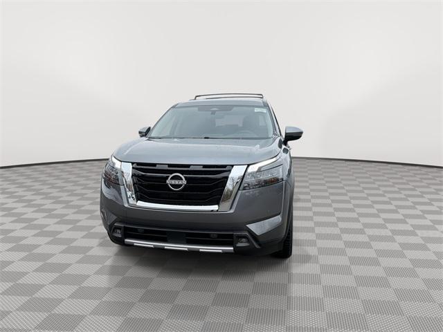 new 2025 Nissan Pathfinder car, priced at $38,545