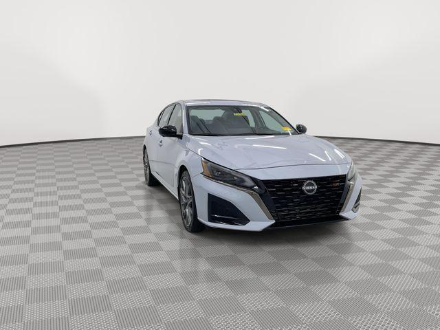 used 2024 Nissan Altima car, priced at $25,769
