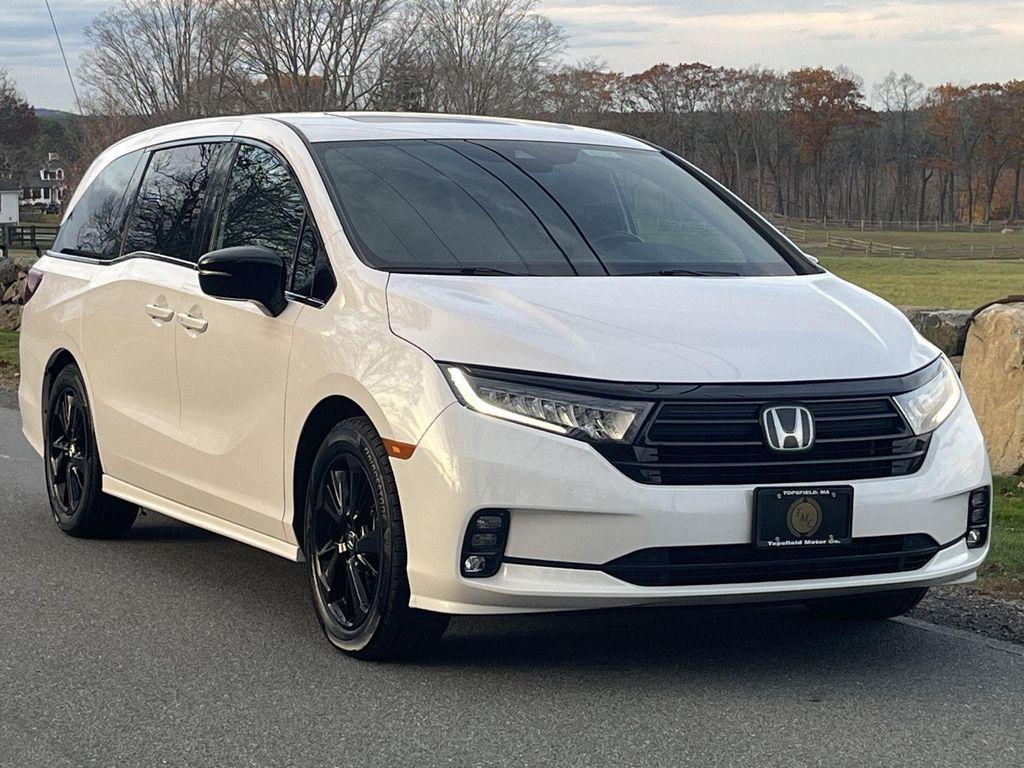 used 2023 Honda Odyssey car, priced at $30,995