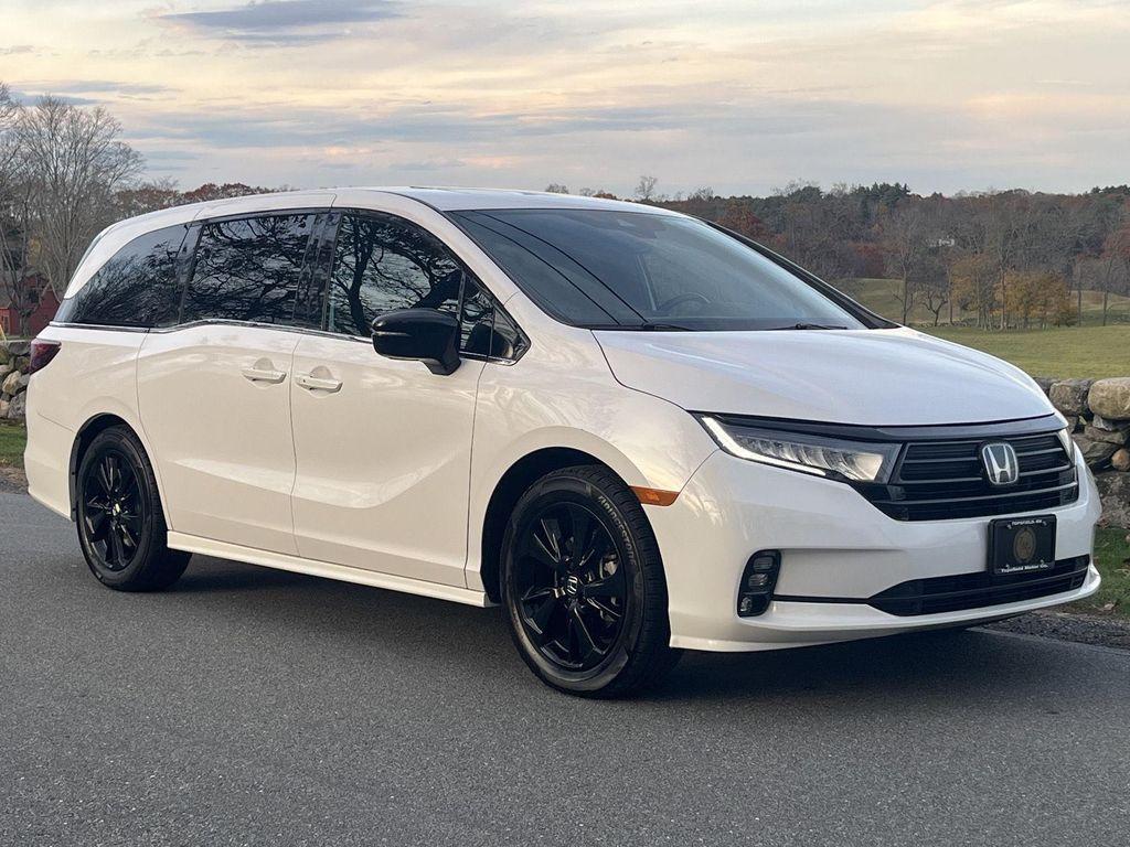 used 2023 Honda Odyssey car, priced at $30,995