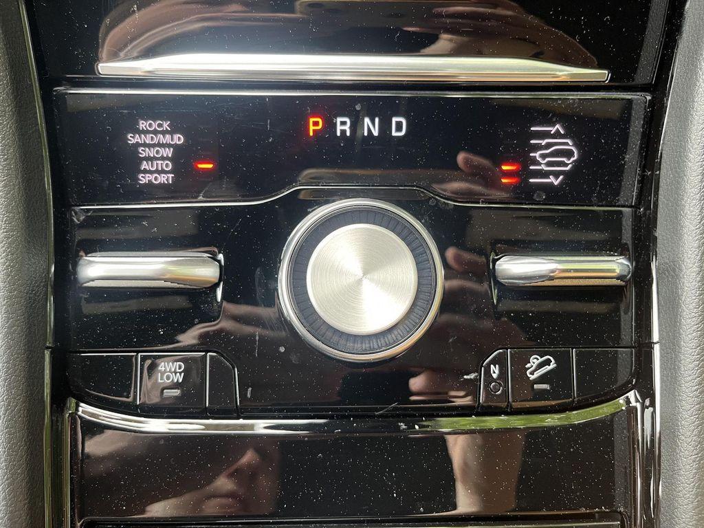 used 2025 Jeep Grand Cherokee car, priced at $52,995