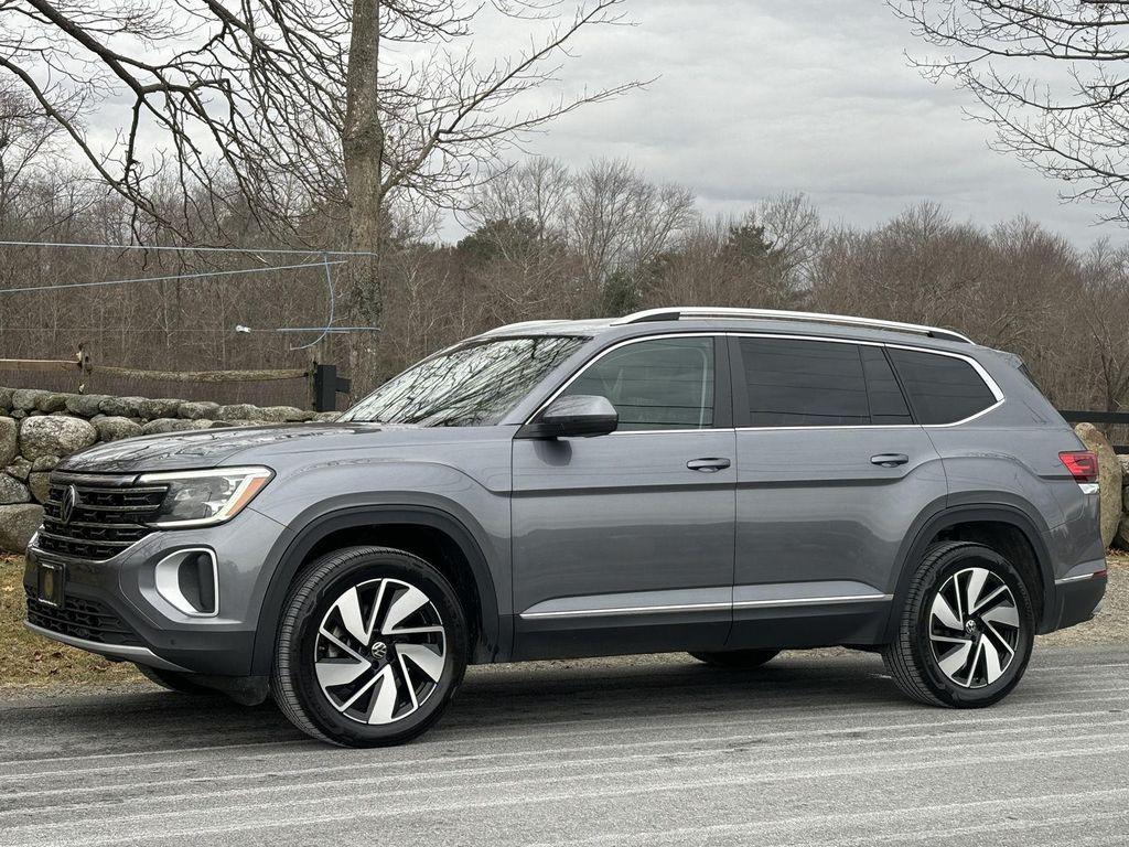 used 2024 Volkswagen Atlas car, priced at $33,995