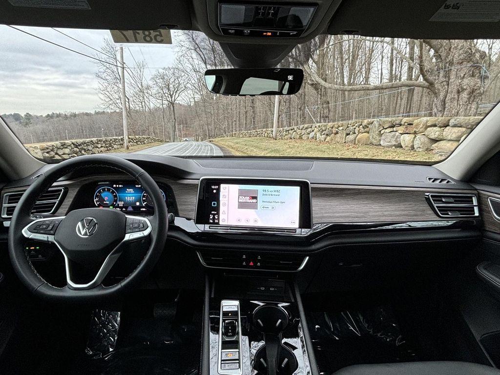 used 2024 Volkswagen Atlas car, priced at $33,995