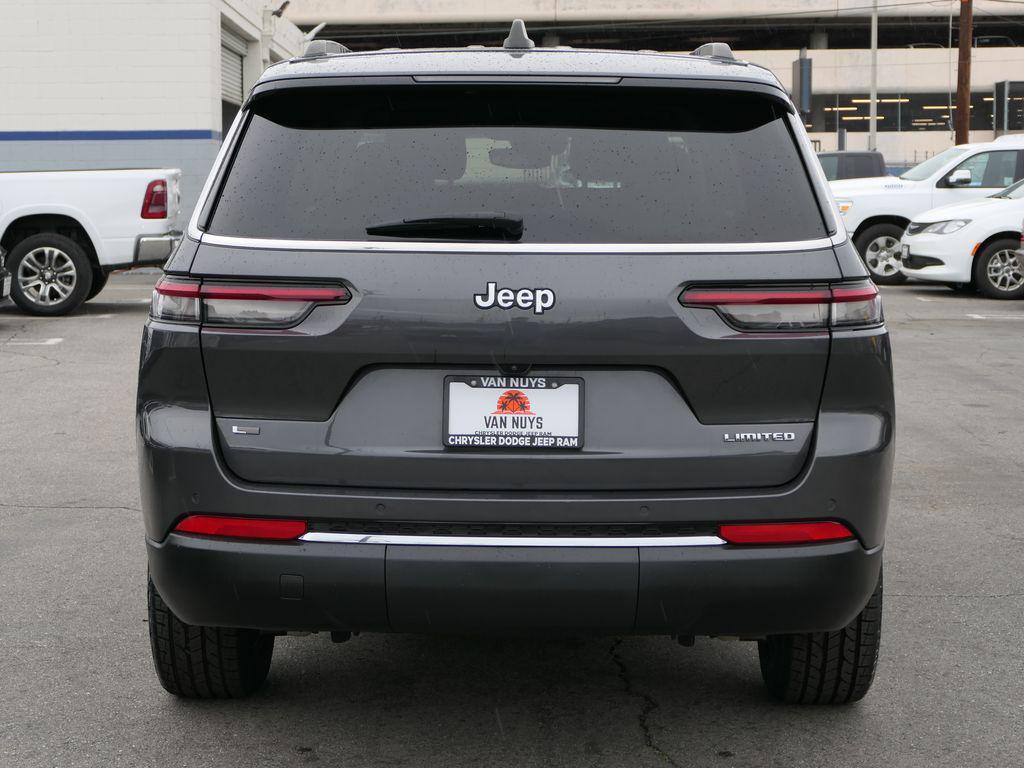 used 2022 Jeep Grand Cherokee L car, priced at $29,000