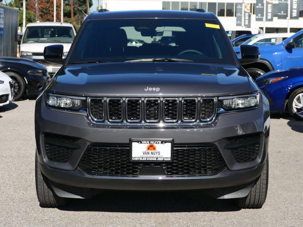 used 2025 Jeep Grand Cherokee car, priced at $35,000
