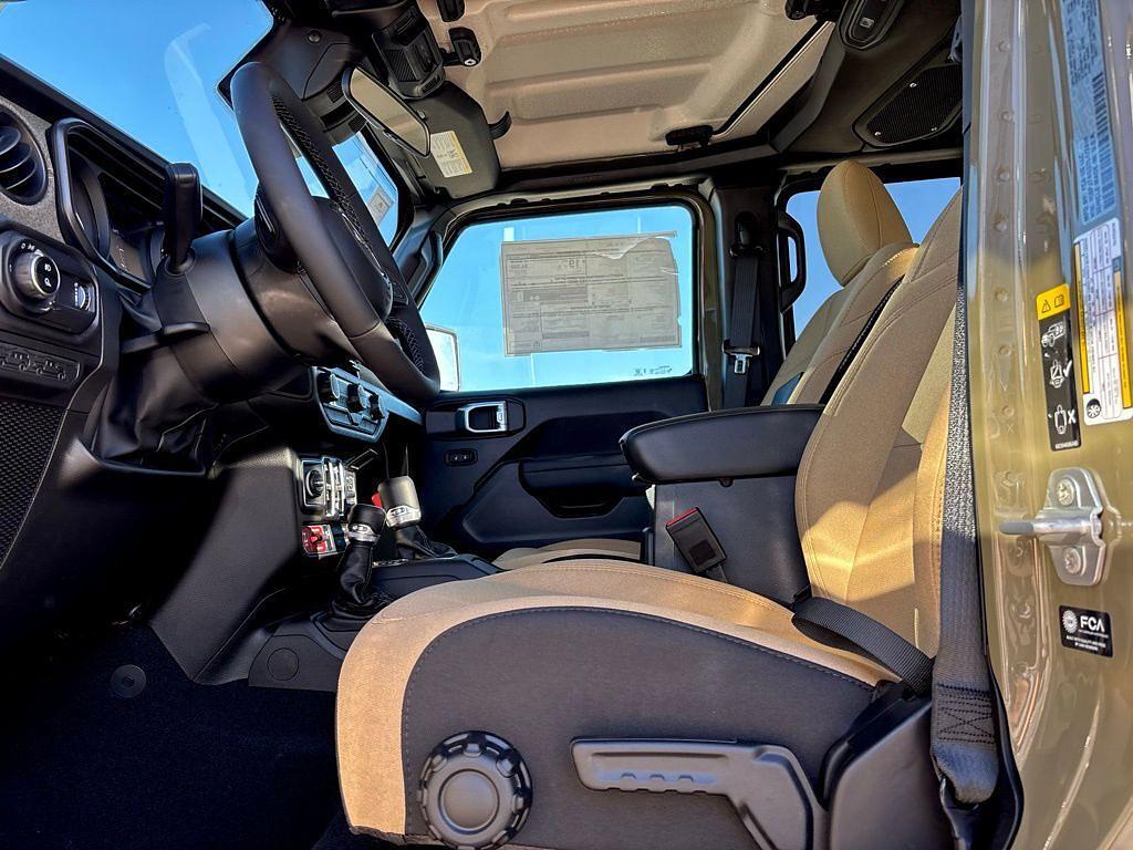 new 2026 Jeep Gladiator car, priced at $54,069