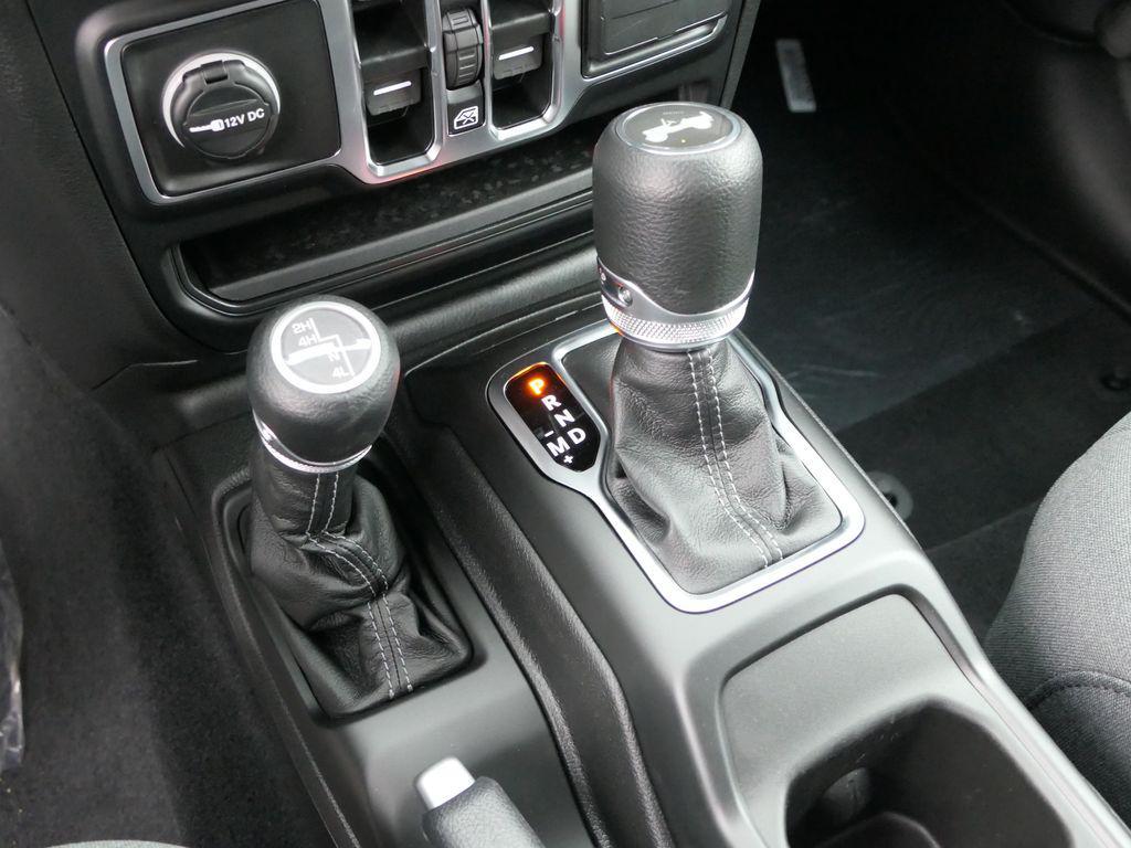 new 2026 Jeep Wrangler car, priced at $40,727