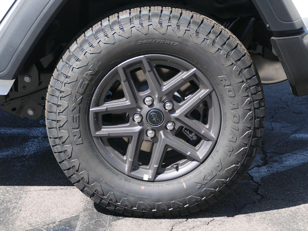 new 2026 Jeep Wrangler car, priced at $44,658