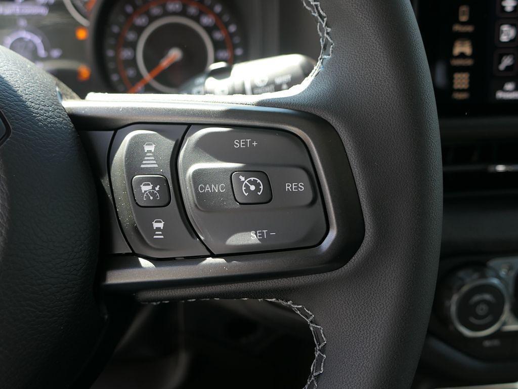 new 2026 Jeep Wrangler car, priced at $41,255