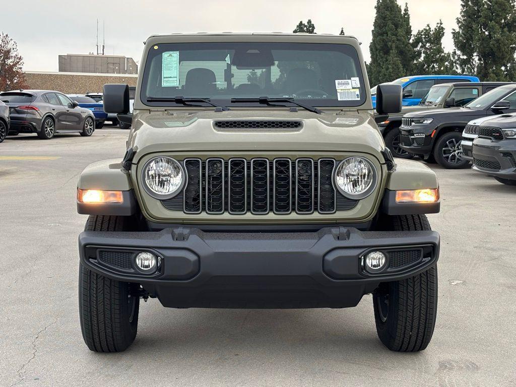 new 2026 Jeep Gladiator car, priced at $46,517