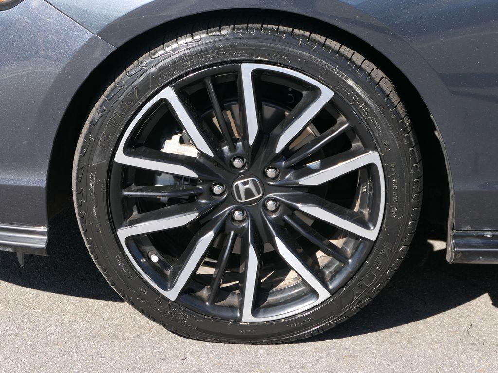 used 2024 Honda Accord Hybrid car, priced at $31,500