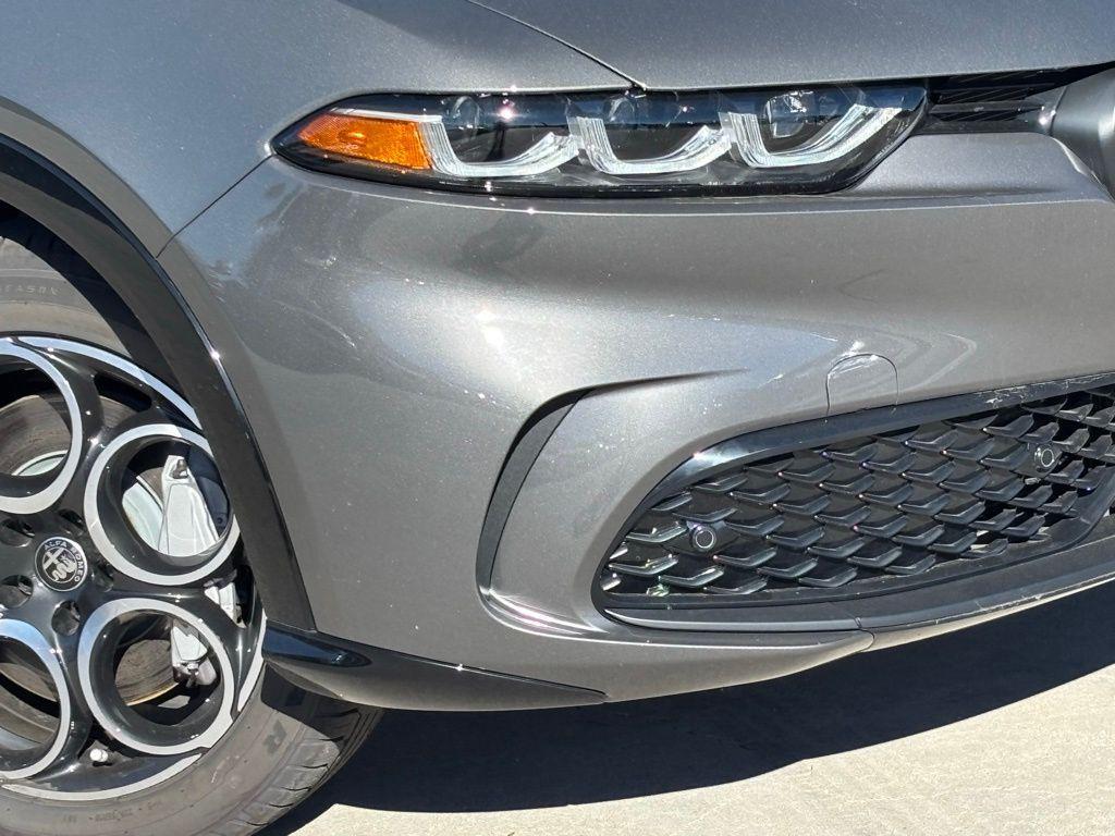 new 2025 Alfa Romeo Tonale car