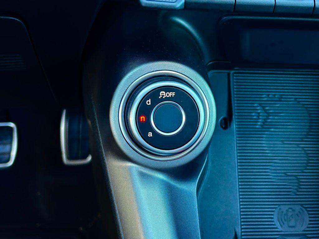 new 2025 Alfa Romeo Tonale car