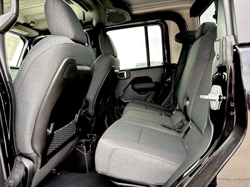 new 2026 Jeep Gladiator car, priced at $57,528