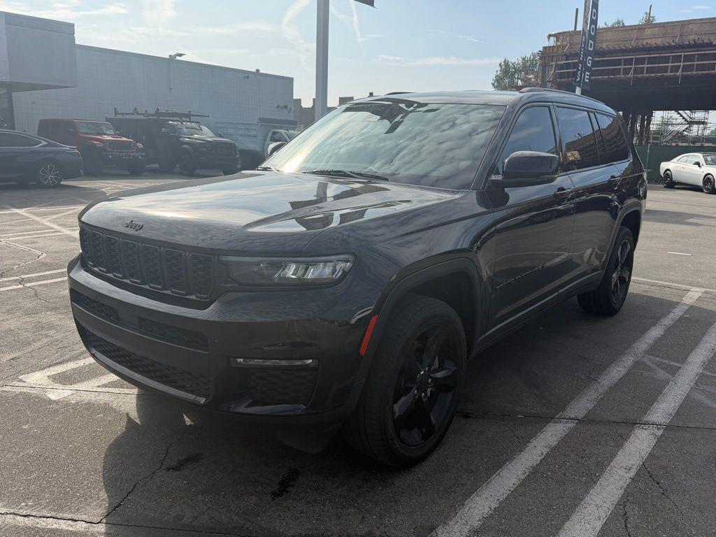 used 2023 Jeep Grand Cherokee L car, priced at $29,000