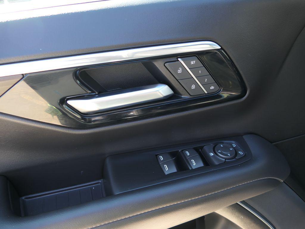 used 2025 Chevrolet Suburban car, priced at $64,500