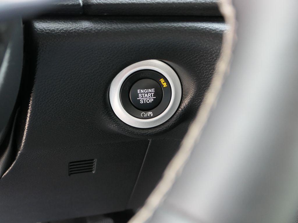 used 2025 Chrysler Pacifica car, priced at $27,000