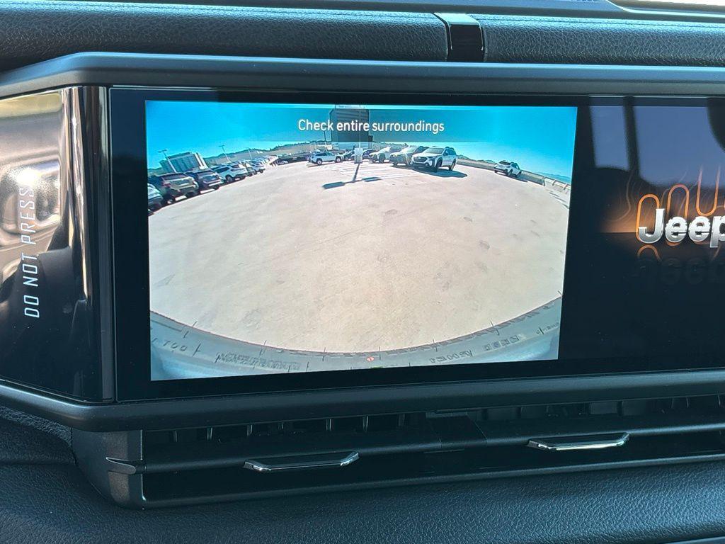 new 2026 Jeep Wrangler car, priced at $43,684