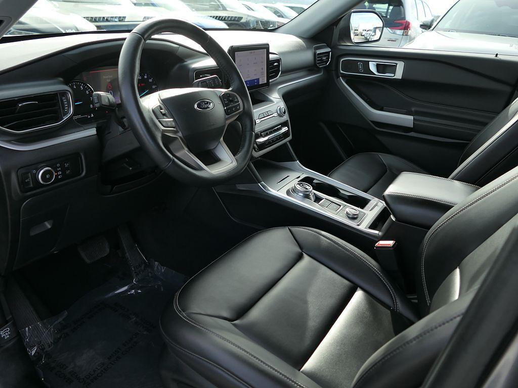 used 2024 Ford Explorer car, priced at $32,000