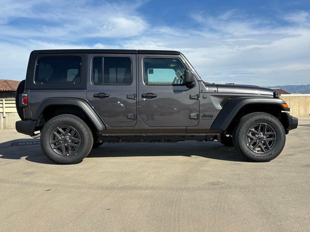 new 2026 Jeep Wrangler car, priced at $43,644