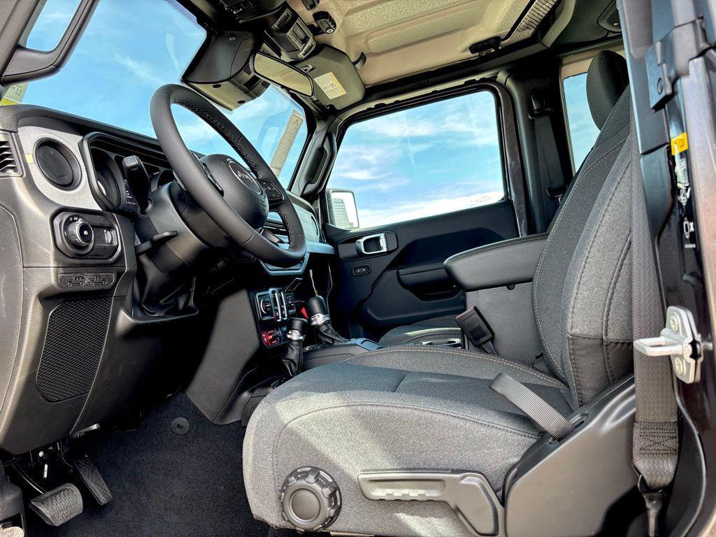 new 2026 Jeep Wrangler car, priced at $44,429