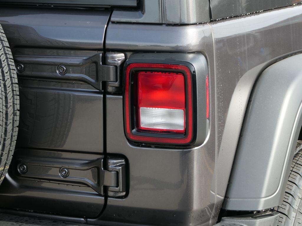 new 2026 Jeep Wrangler car, priced at $46,237