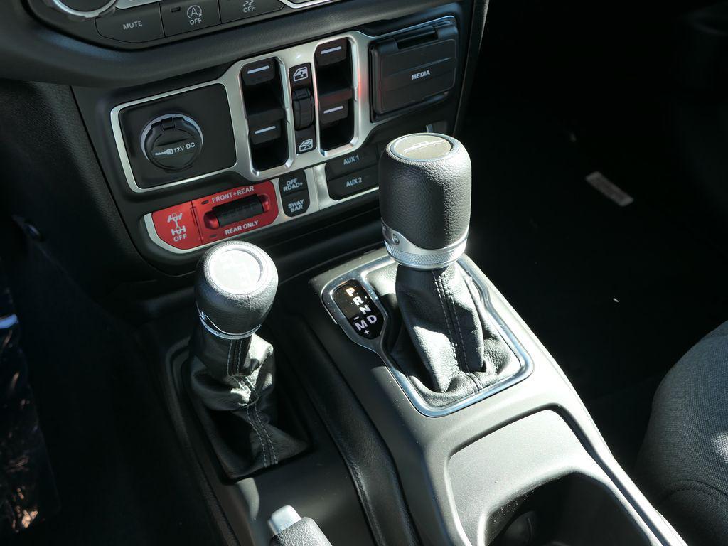 new 2026 Jeep Gladiator car, priced at $56,573