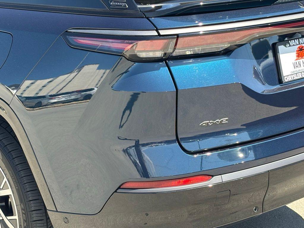 used 2025 Jeep Wagoneer S car, priced at $43,500