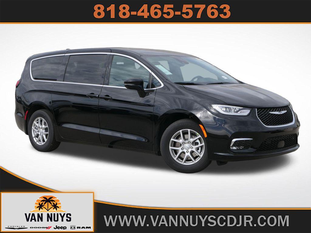 new 2026 Chrysler Pacifica car, priced at $41,777