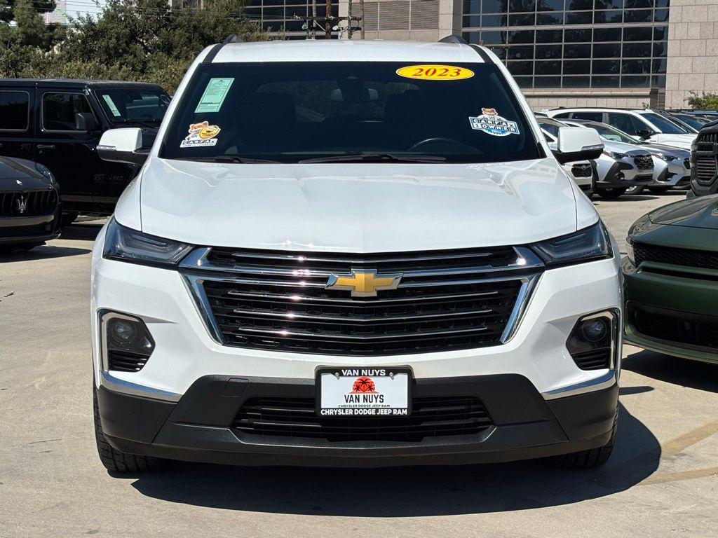 used 2023 Chevrolet Traverse car, priced at $25,000