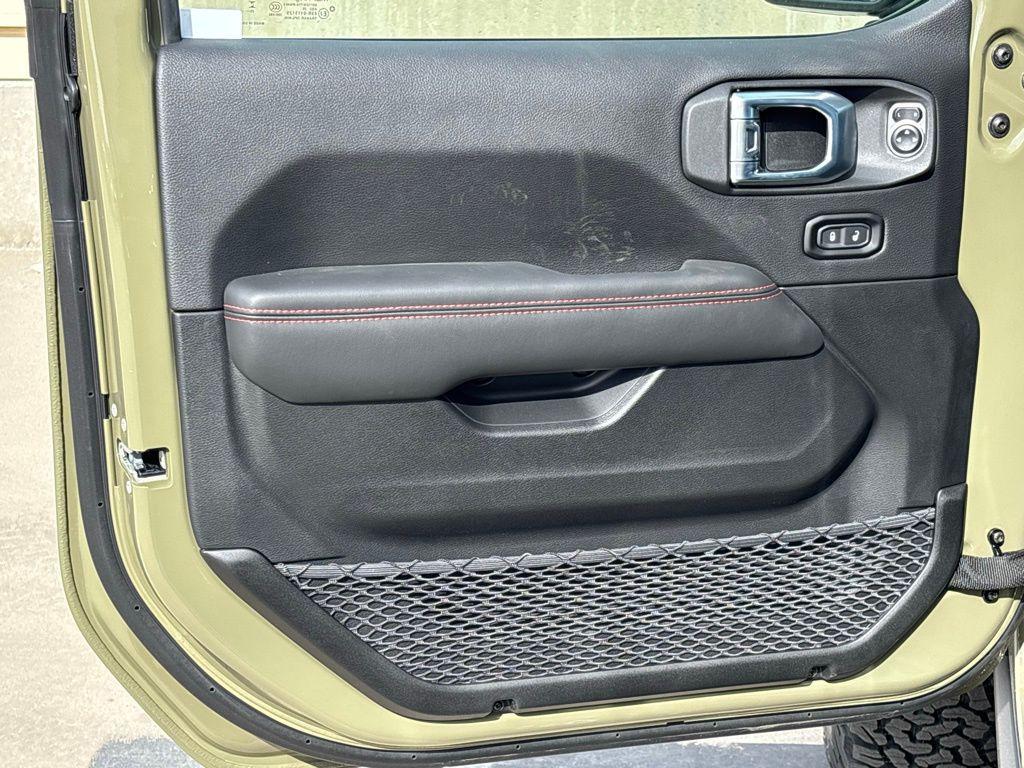 new 2026 Jeep Wrangler car, priced at $58,659