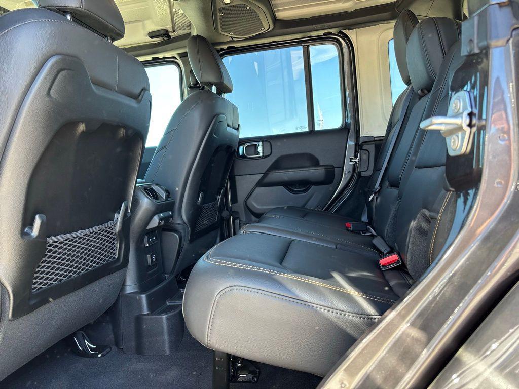 new 2025 Jeep Wrangler car, priced at $48,846