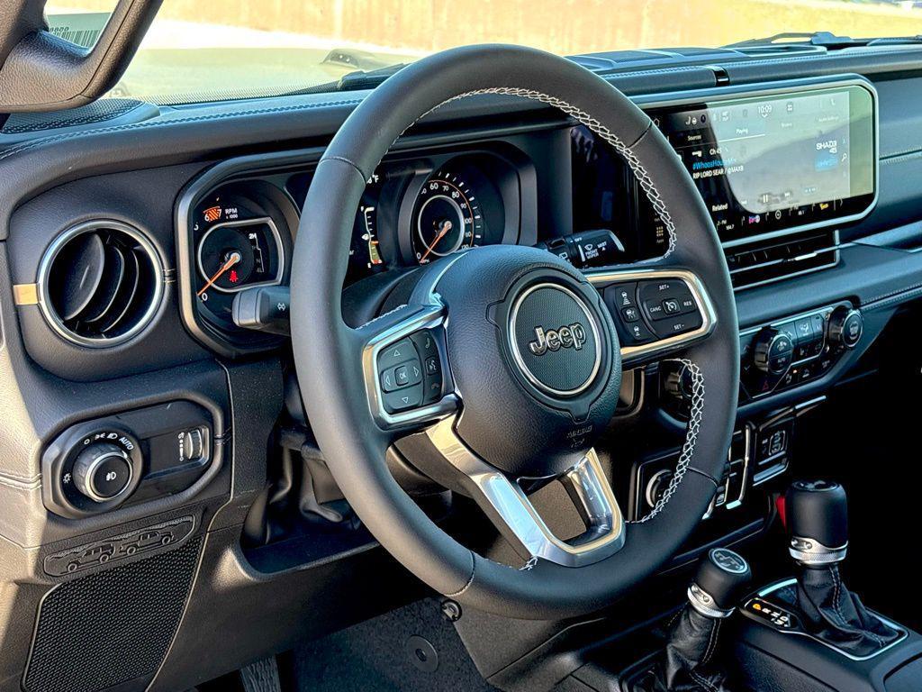 new 2025 Jeep Wrangler car, priced at $48,846