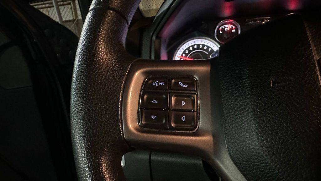 used 2022 Ram 1500 Classic car, priced at $27,000