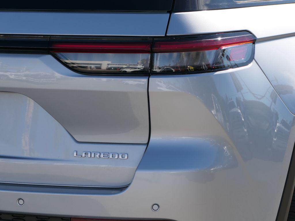 used 2025 Jeep Grand Cherokee car, priced at $34,500