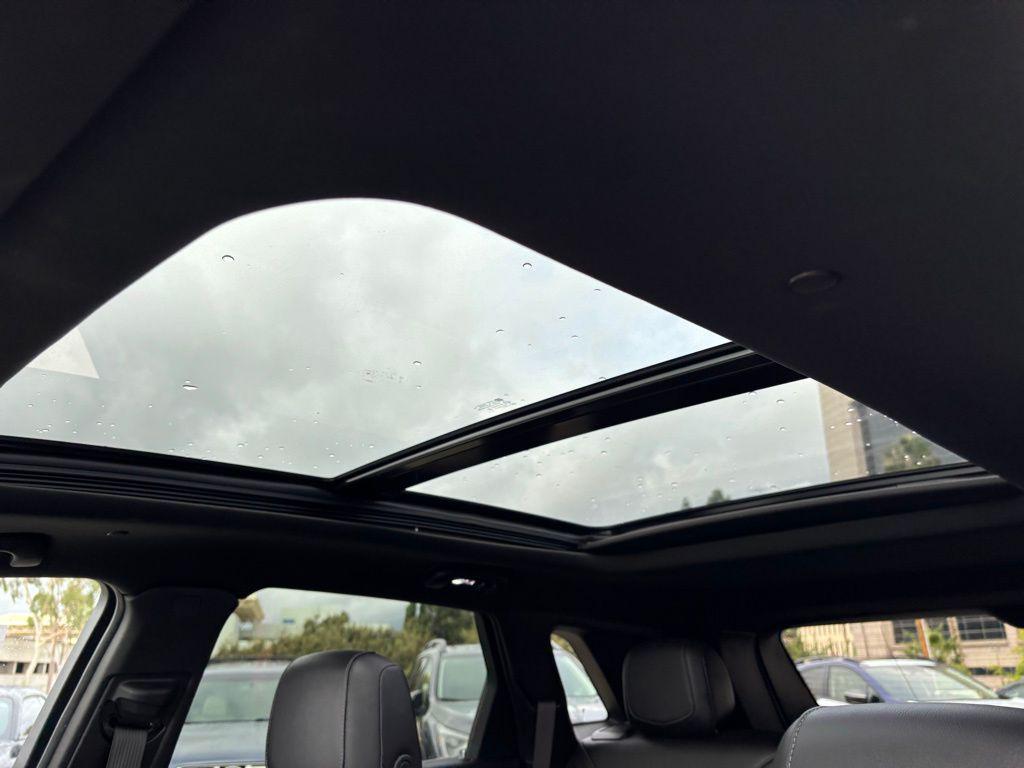 used 2025 Cadillac XT5 car, priced at $41,500