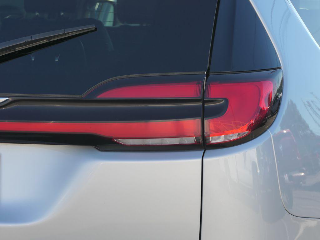 used 2023 Chrysler Pacifica car, priced at $23,500