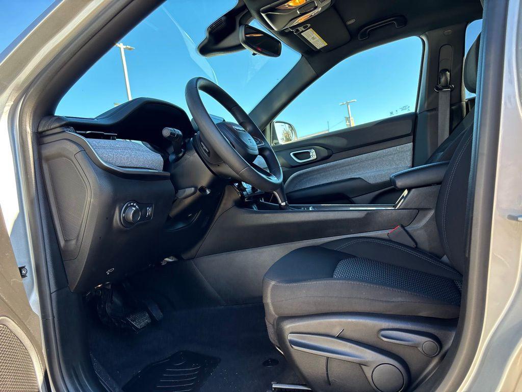 used 2025 Jeep Compass car, priced at $23,500