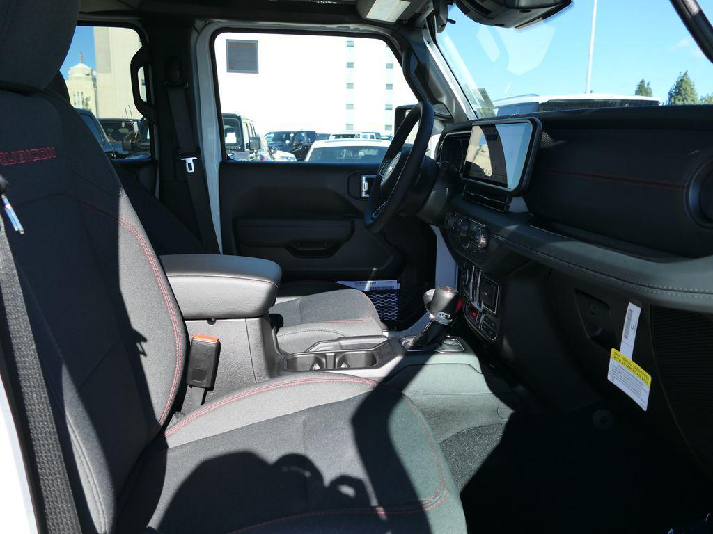 new 2026 Jeep Gladiator car, priced at $56,002