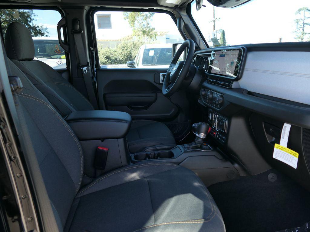 new 2026 Jeep Wrangler car, priced at $53,573