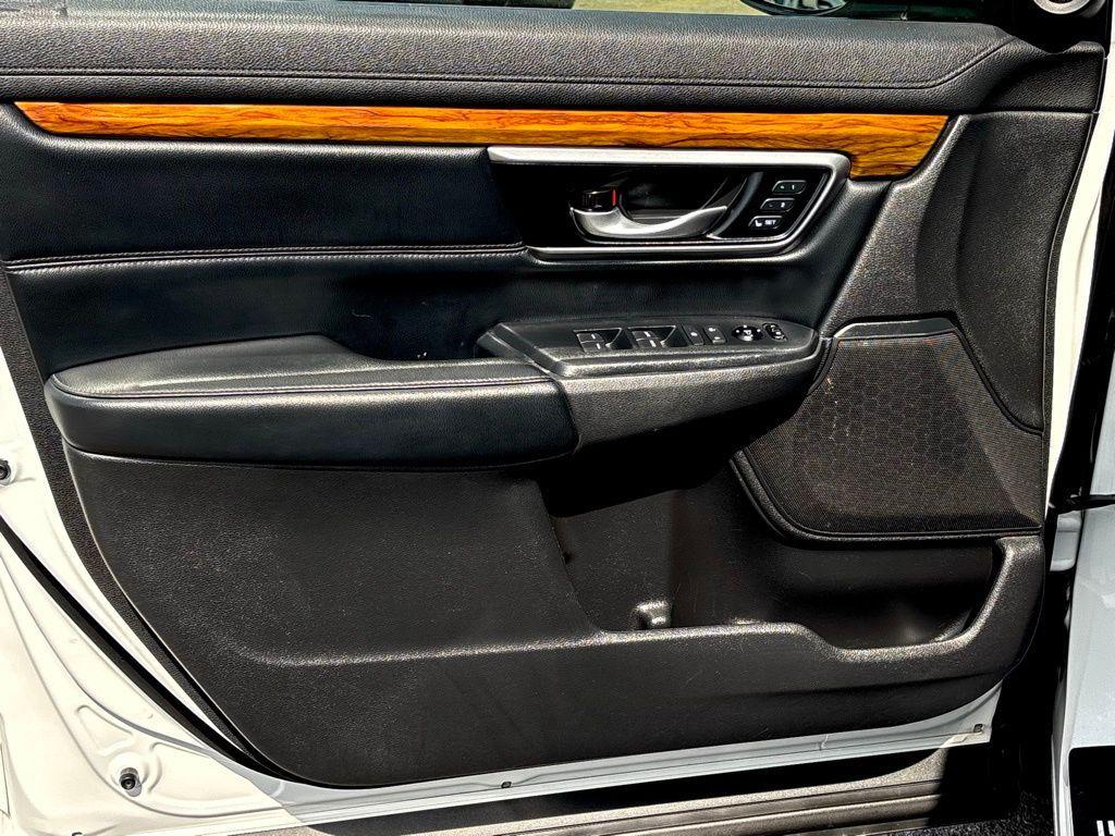 used 2019 Honda CR-V car, priced at $20,000