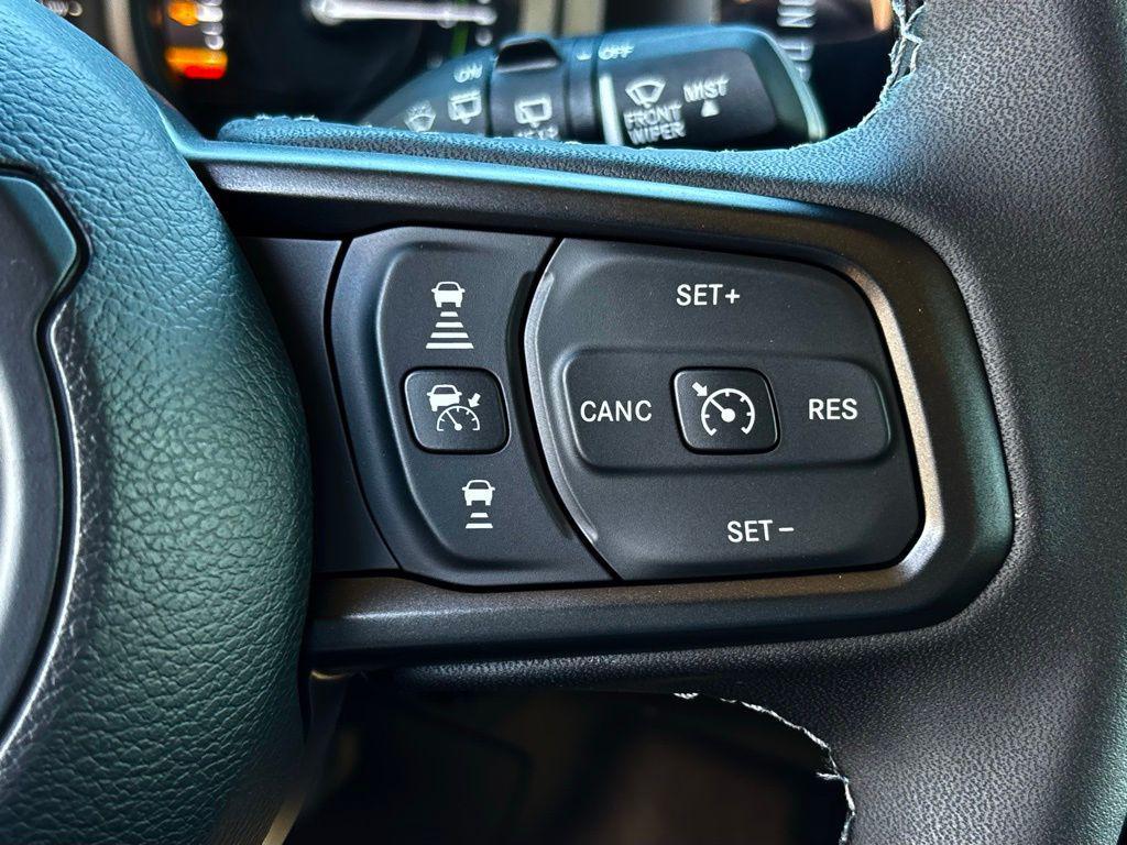 new 2026 Jeep Wrangler car, priced at $46,289